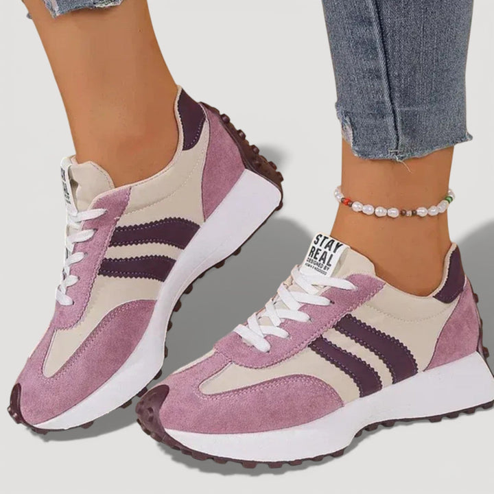 VICKY – PLATFORM TRAINERS